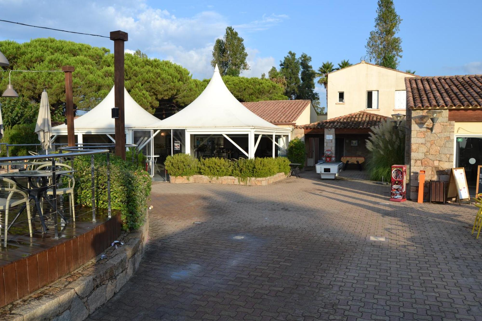 H4 Villa Ghisonaccia Exterior photo